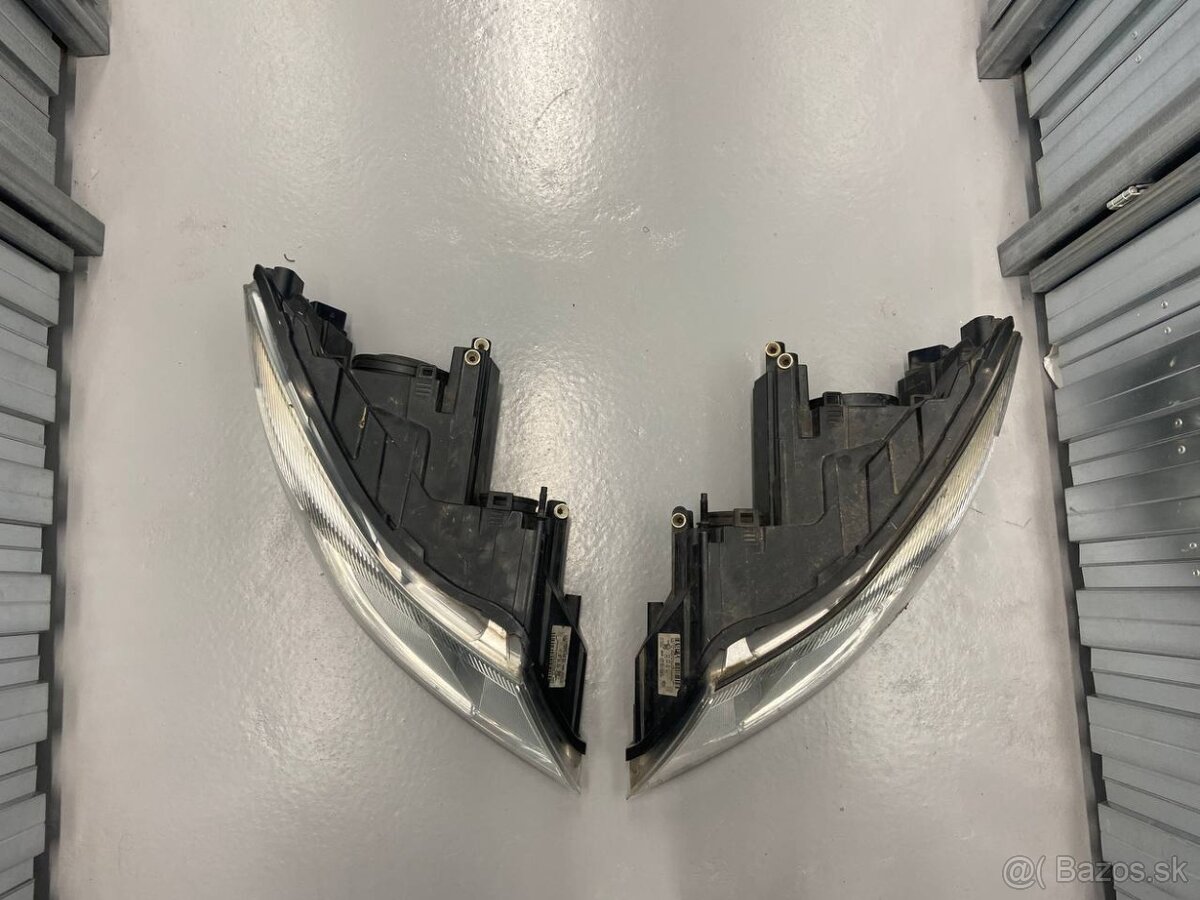 Škoda Octavia 2 2012 facelift Predne svetlomety - 3