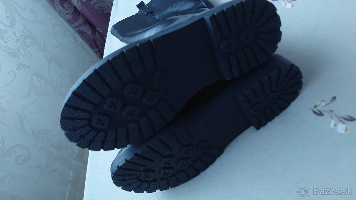 Čierne čižmy Reserved - 3