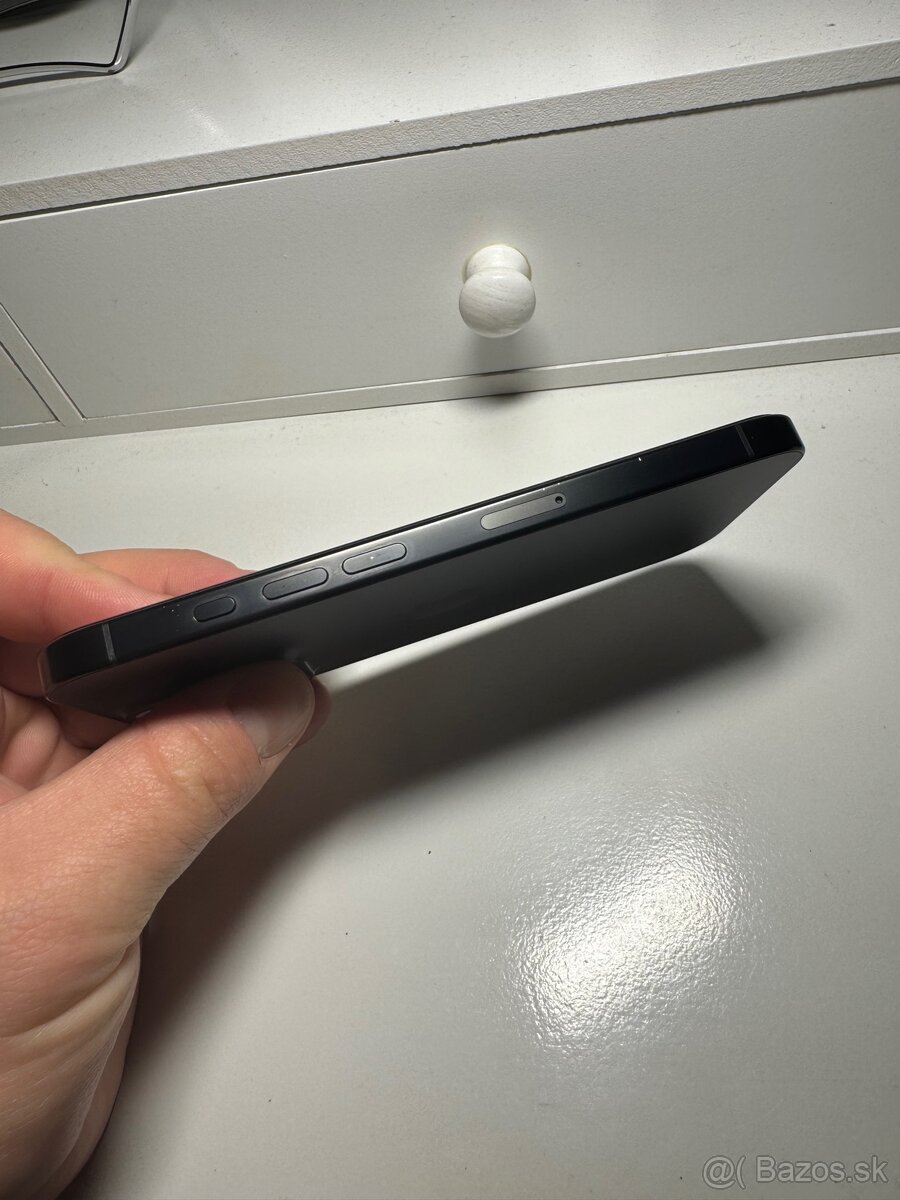 iPhone 16 PRO 256 gb - 3