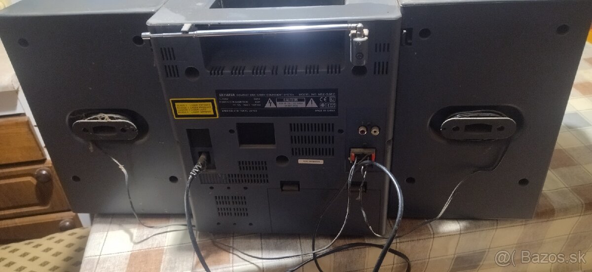 Rádiomagnetofon z CD značky Aiwa - 3