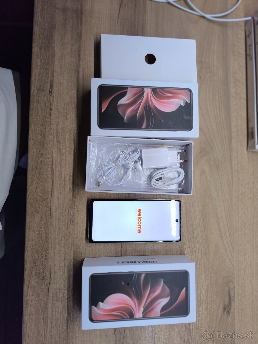 Predám telefóny - 3