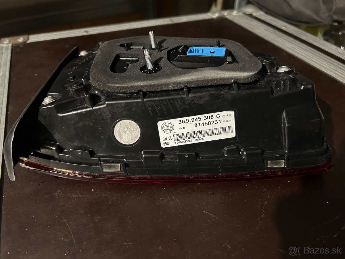 VW Passat R-Line Rear Light - 3