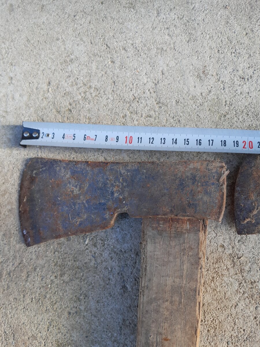 Predám staré sekery - 3