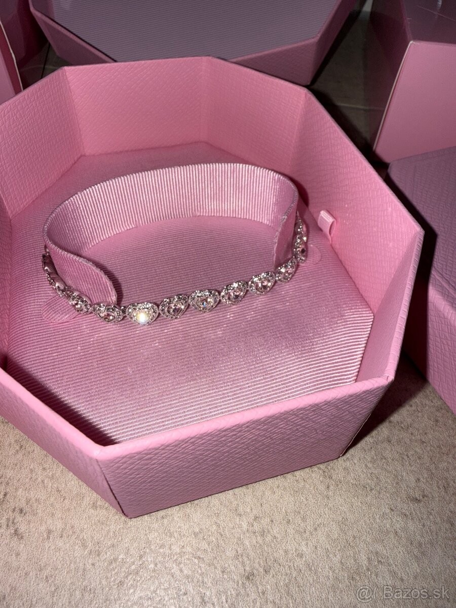 Ariana Grande - Swarovski Set - 3