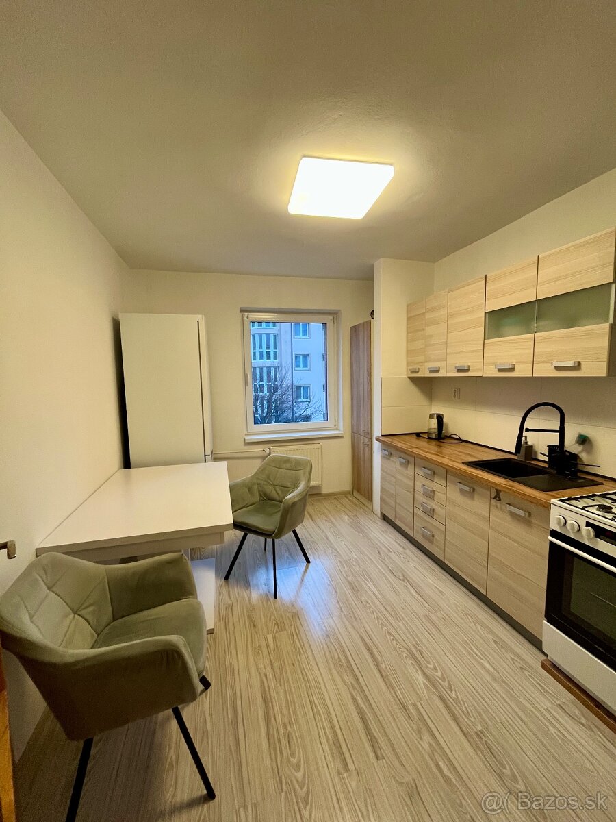 3 Izbový byt na Zobori - 3