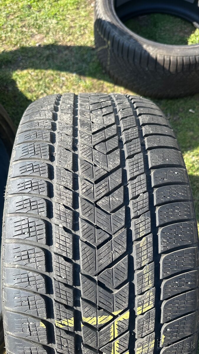285/35R22 | Zimné pneumatiky Pirelli - 3