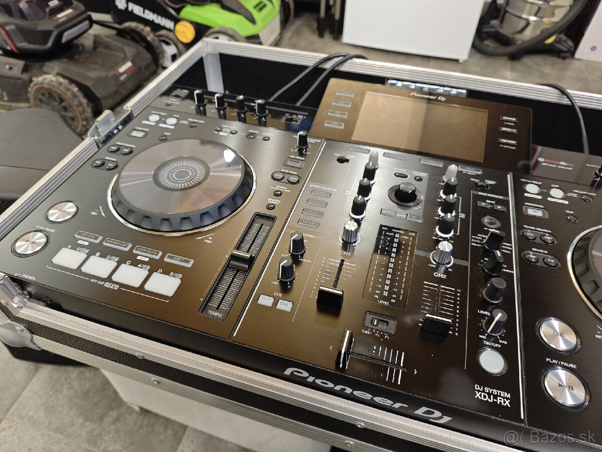 Pioneer XDJ-RX - 3