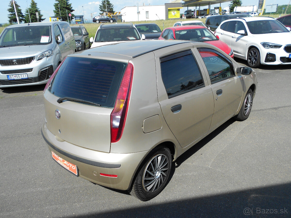 Fiat Punto 1,2i 2008 92675 km - 3
