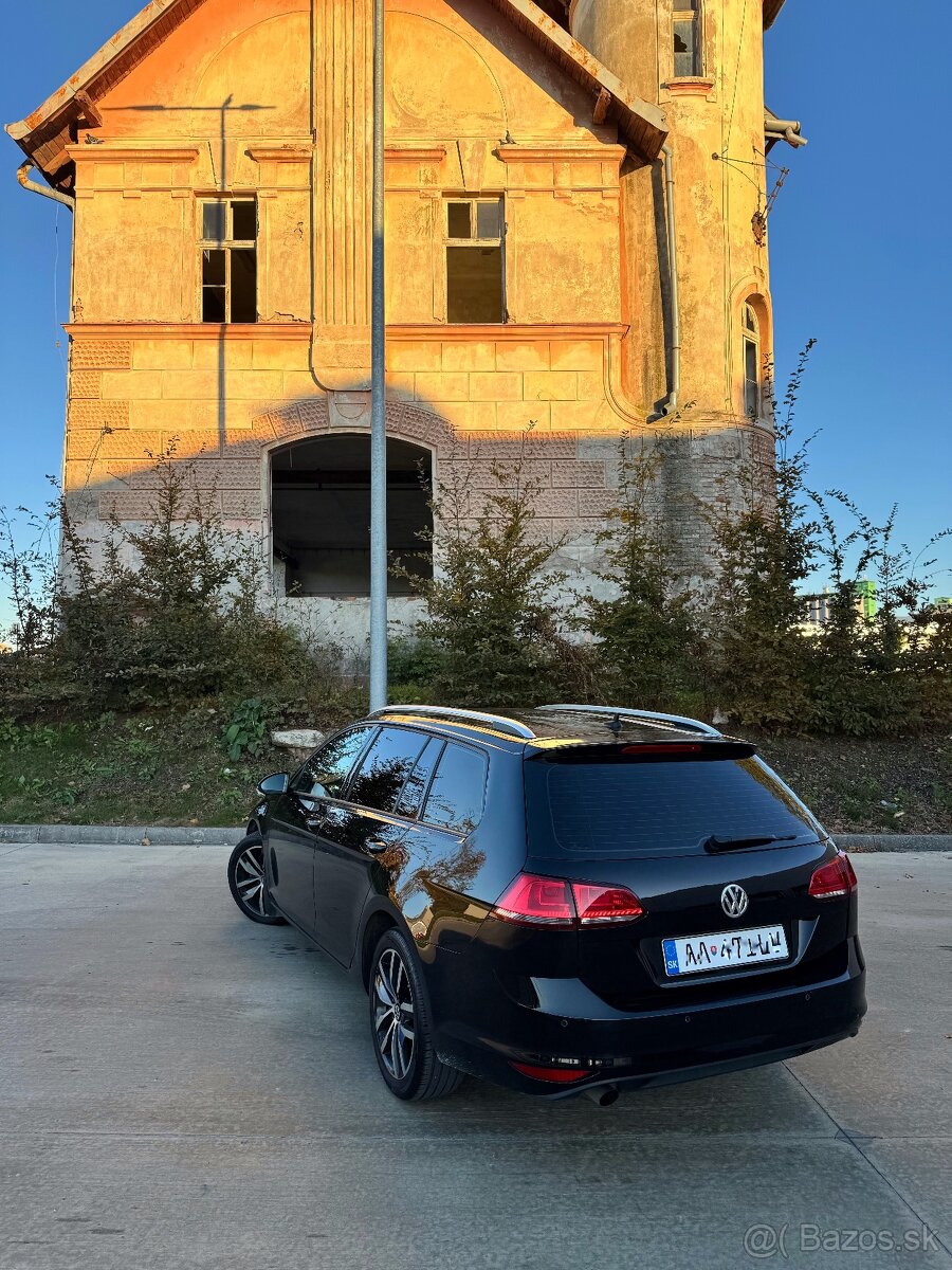 VW Golf 7 - Variant Highline 1.6tdi DSG - 3