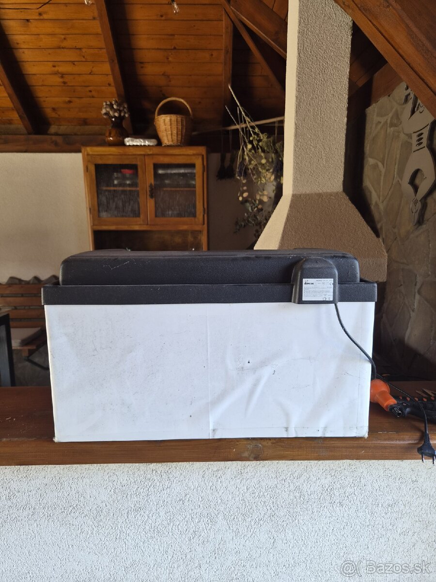 Akvárium 50 l + filter, ohrievač a príslušenstvo - 3