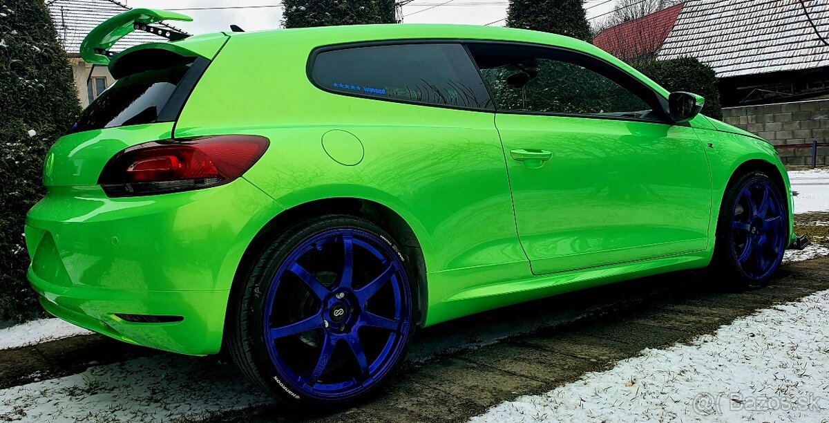 Volkswagen scirocco 2,0 TDI R-Line - 3