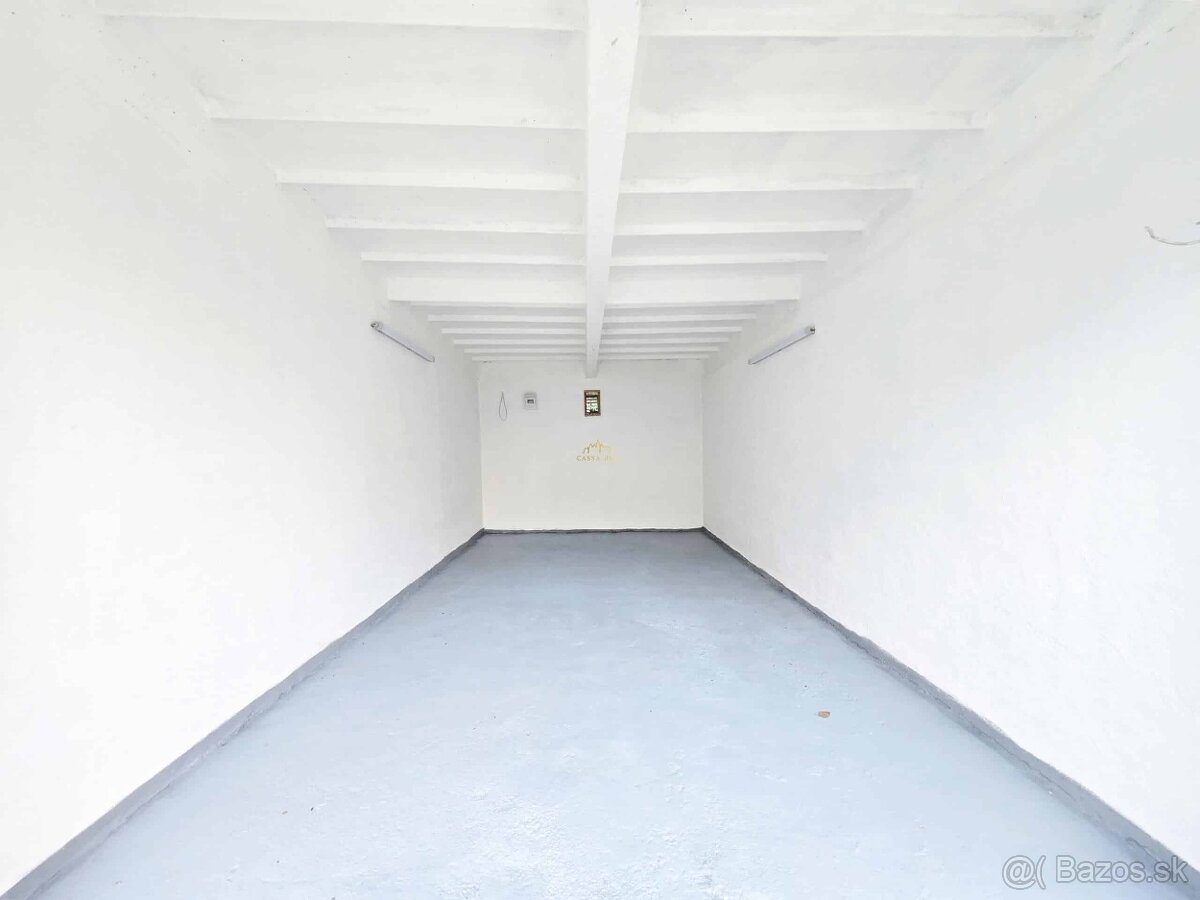 Veľmi pekná garáž s el. / TOP stav /Jakobyho / CENTRUM - 3
