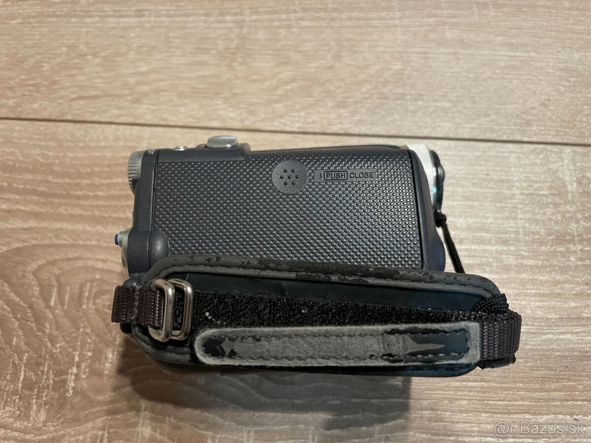 MiniDV kamera Panasonic NV-GS11 - 3