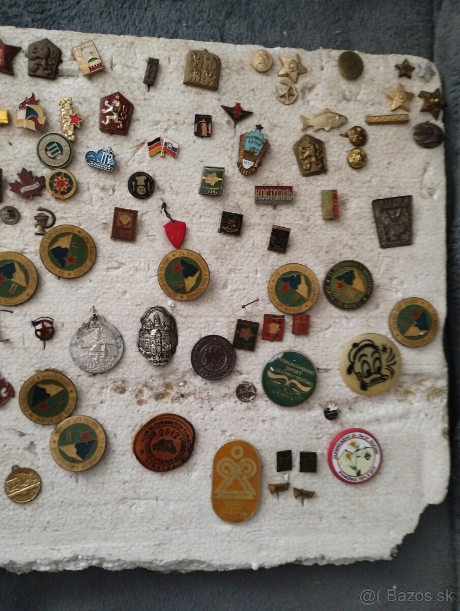 staré odznaky - 3