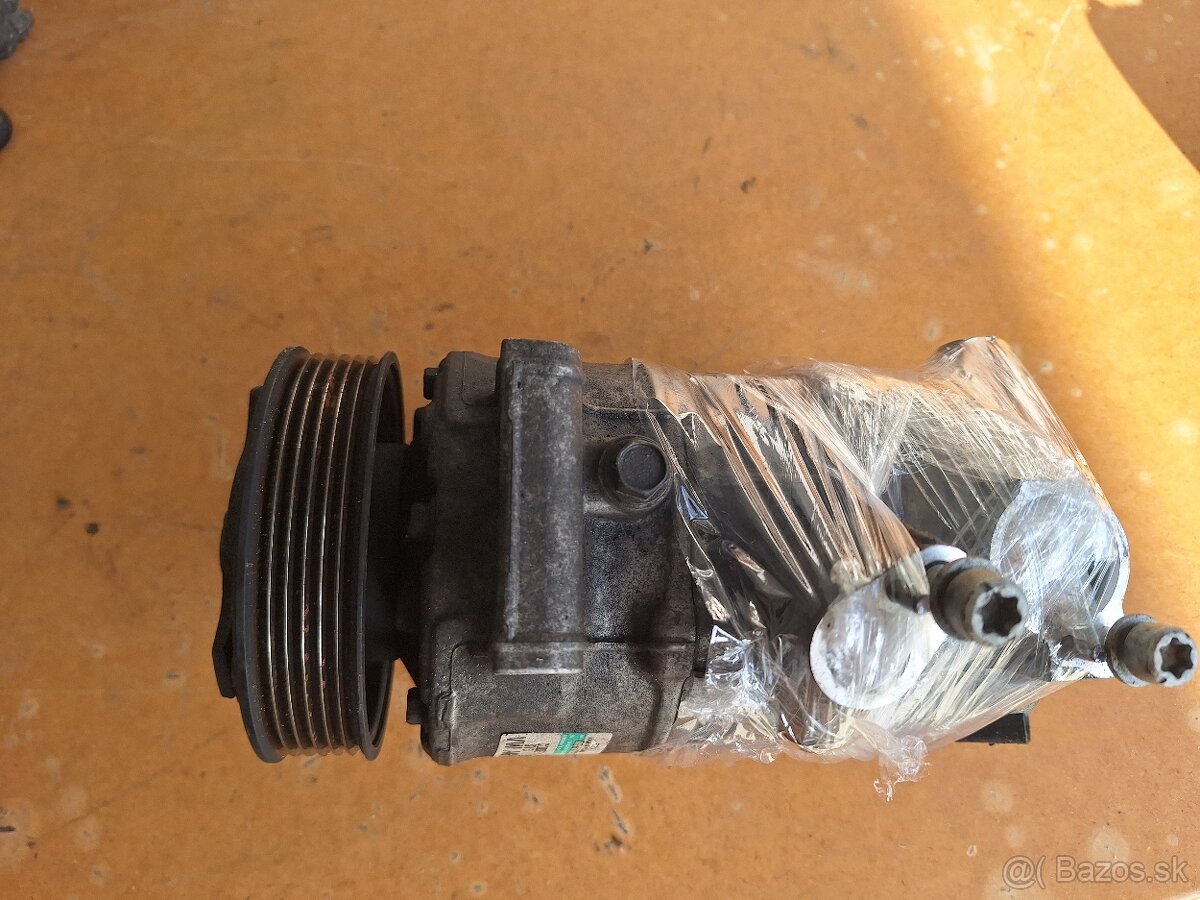 Predám klimakompresor klimatizácie 5N0 820803 - 3