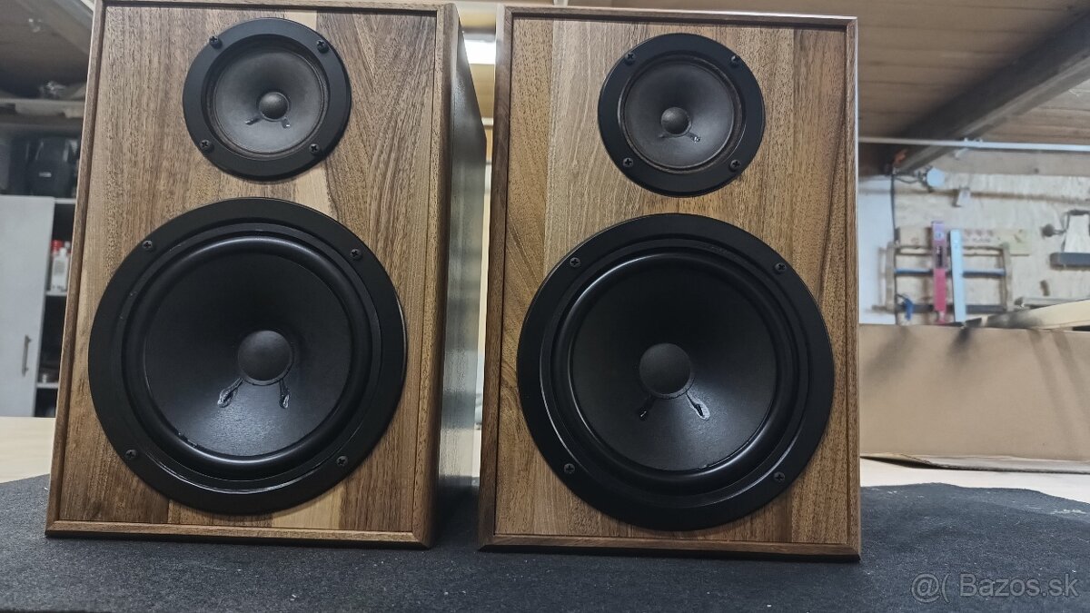 Tesla reproduktory - 3