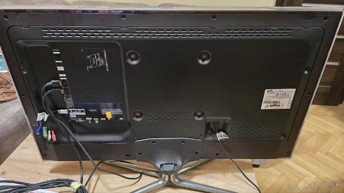 Predám Tv Samsung UE40D6540US - 3