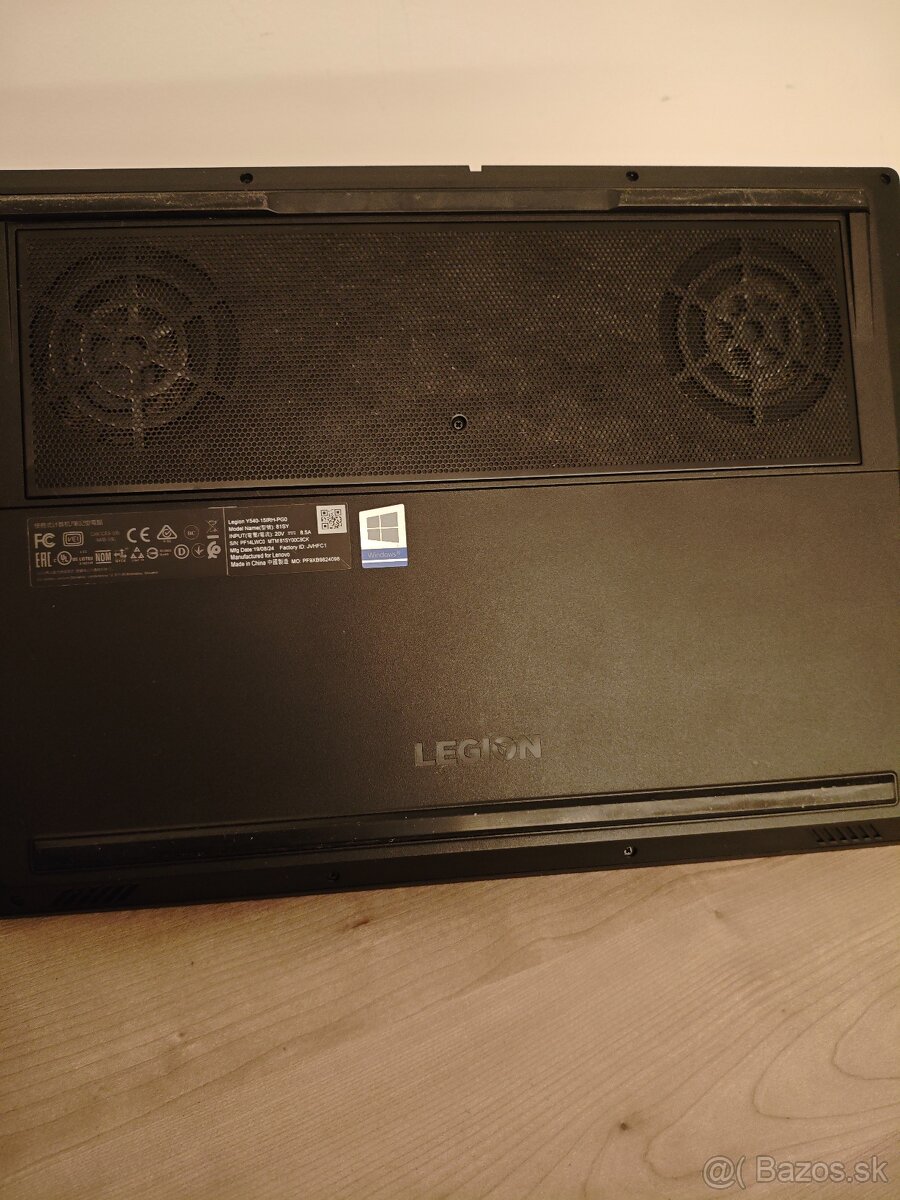 Predám herný notebook Lenovo Legion Y540 - 3
