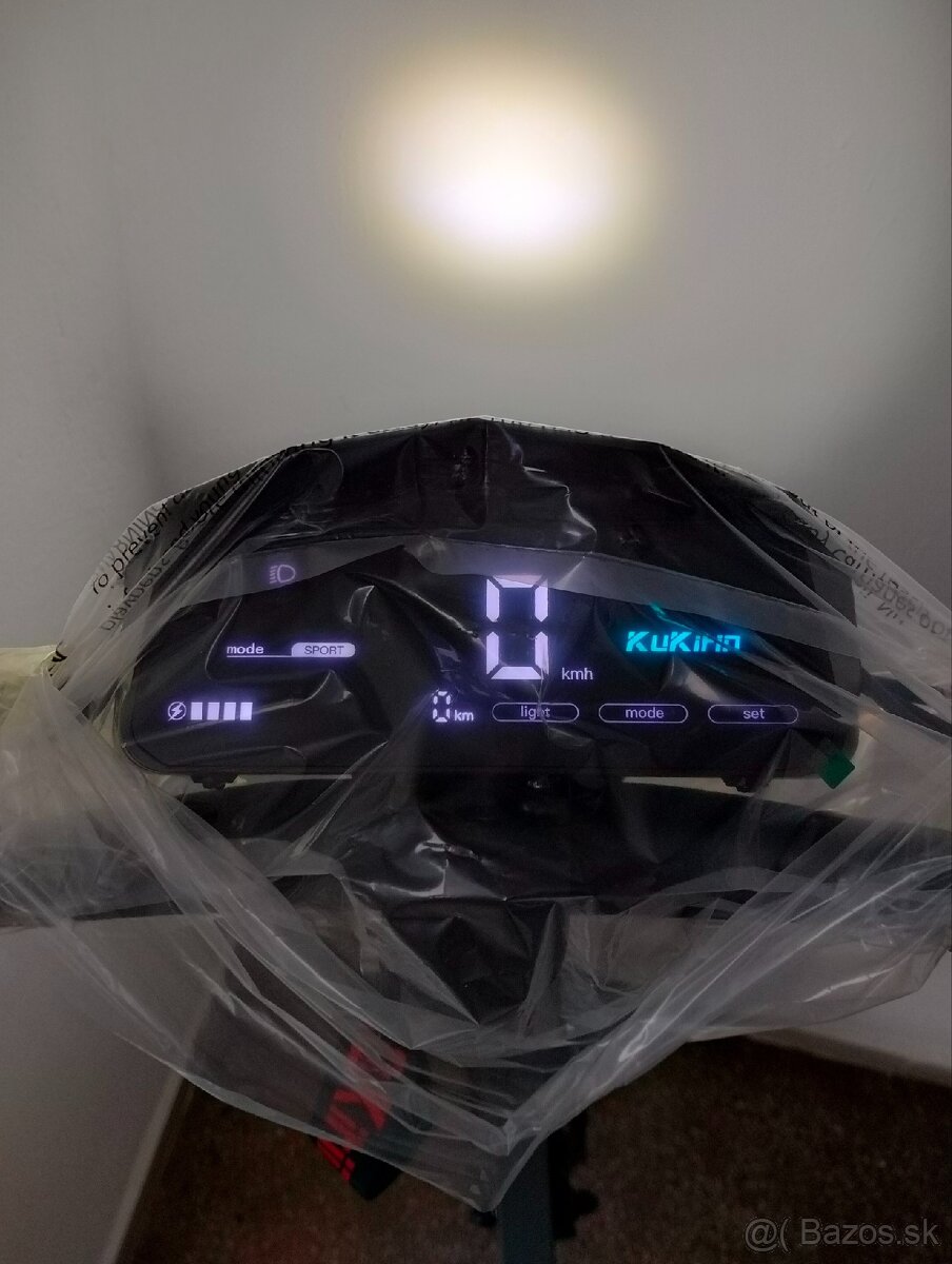 Elektrická kolobežka Kukirin G2 - 3