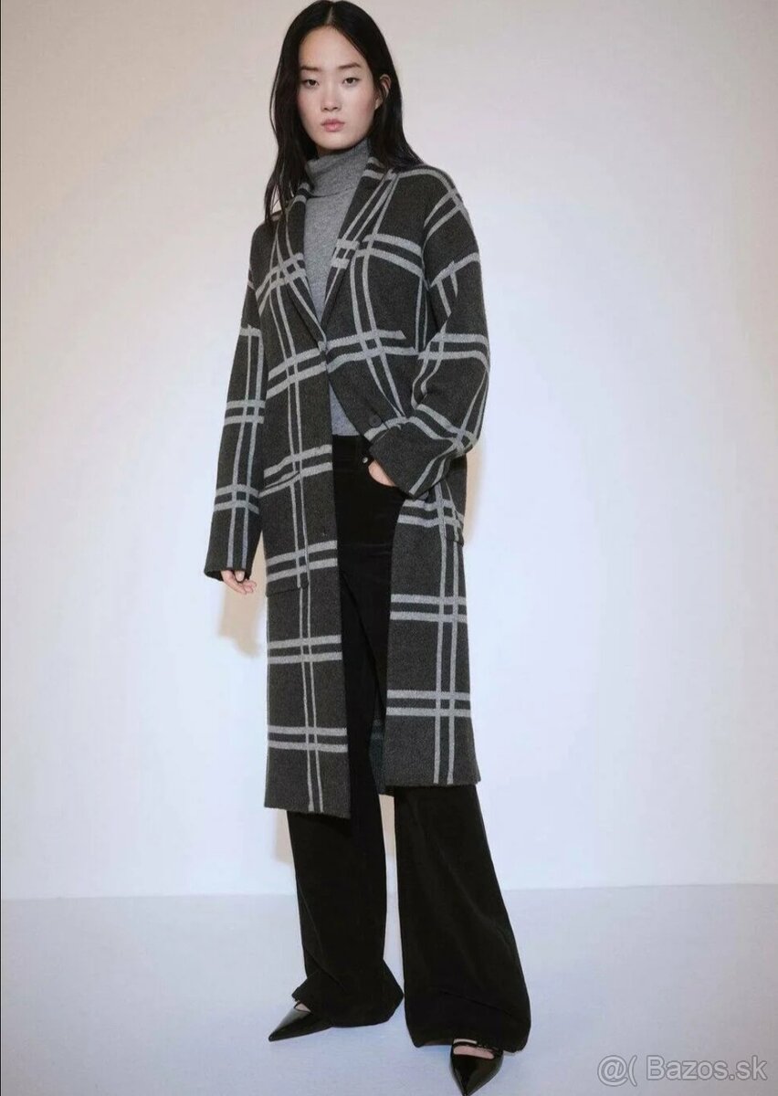 Antracitový kabát zn.MANGO - 3