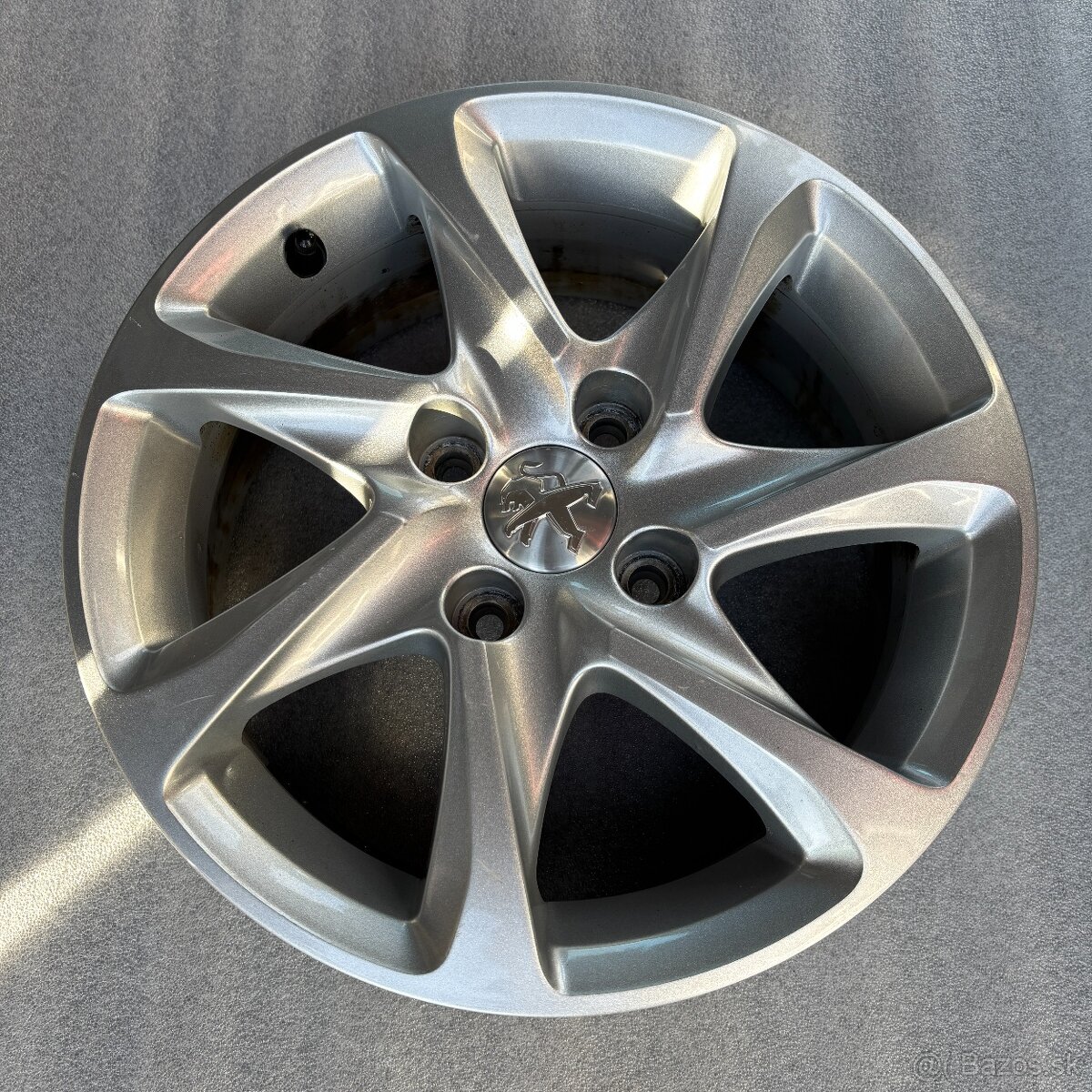 15" Hliníkové disky PEUGEOT - 3