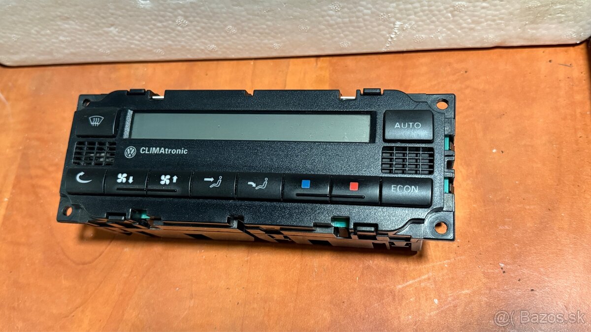 Farebný Climatronik Golf4/Octavia - 3