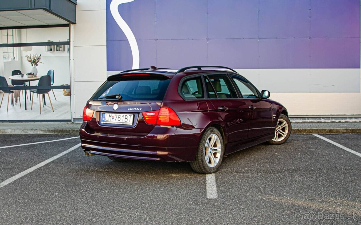 BMW Rad 3 Touring 320d xDrive A/T - 3