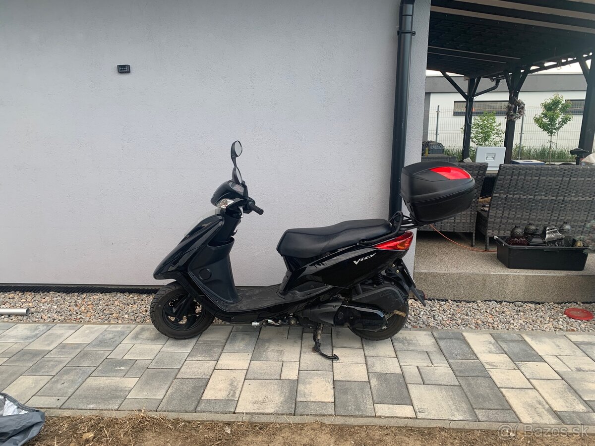 Yamaha Vity 125 - 3