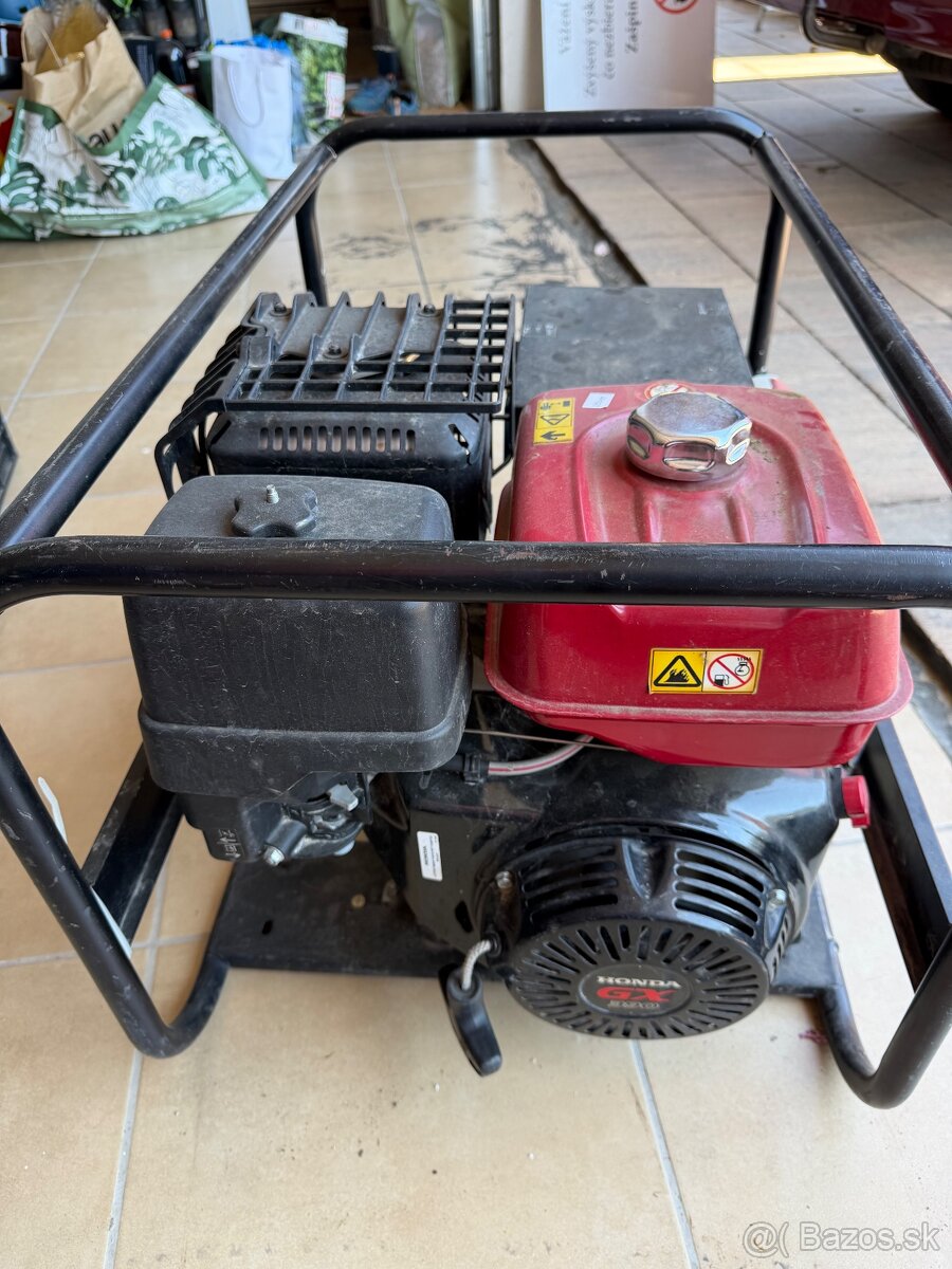 Elektrocentrala Honda ECT7000 - 3