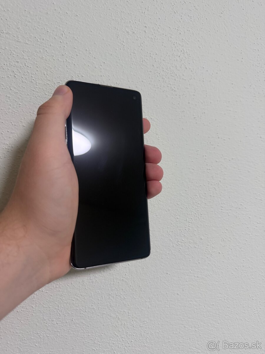 Samsung Galaxy S10 - 3