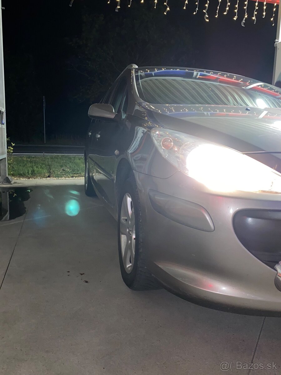 Peugeot 307 1,6hdi 80kw 2008 - 3
