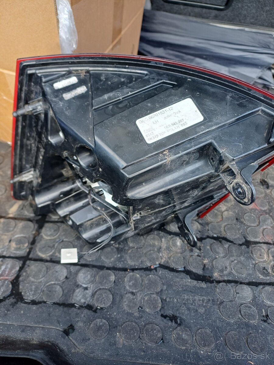 5E9.945.207 LZ Svetlo Octavia 3 Fl combi - 3