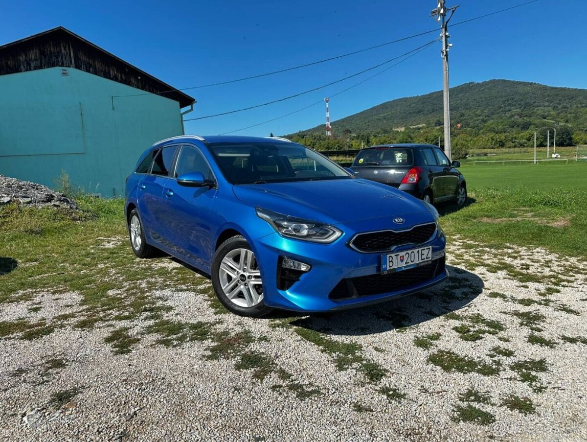 KIA Ceed SW 1.6 CRDi Gold - 3