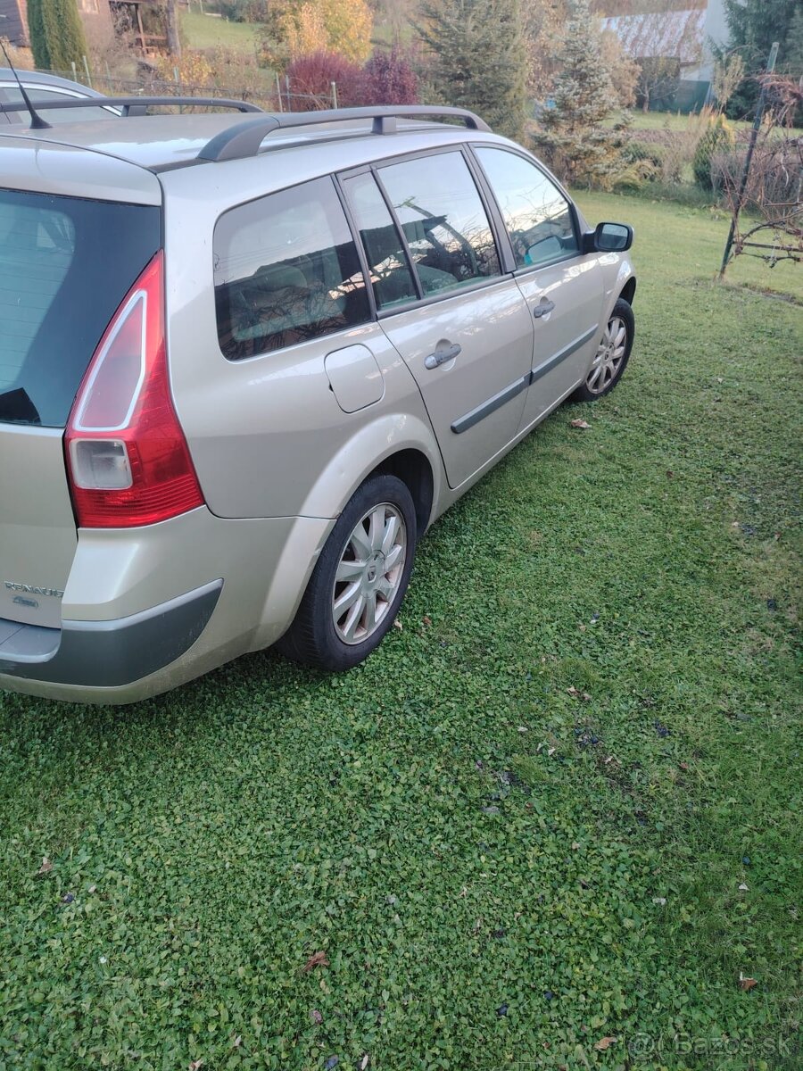 Renault Megane Kombi - 3