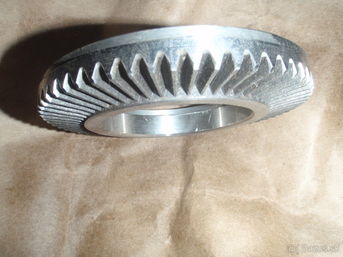 TOS 160 Nové spirálové kolo pro sustružnické sklíčidlo - 3