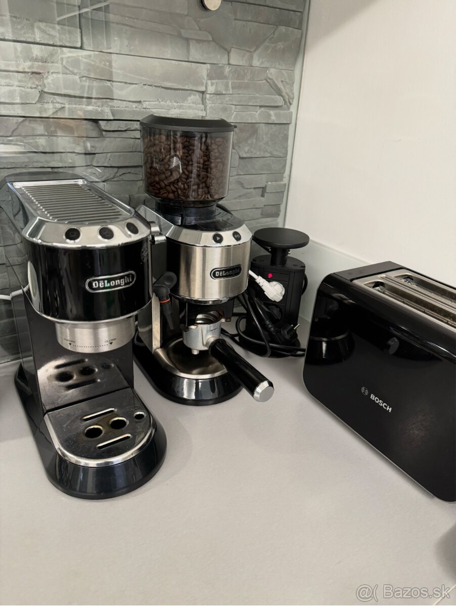 DeLonghi KG 521M, Mlyncek na kavu - 3