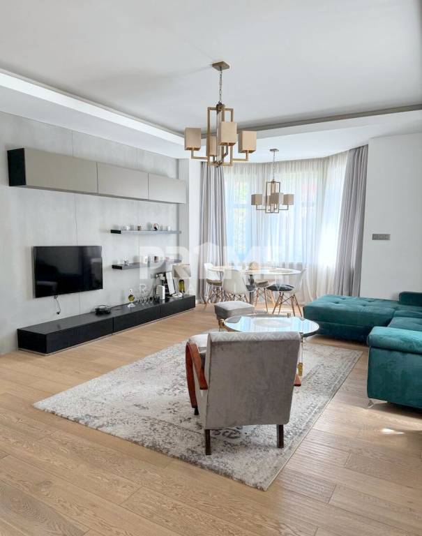 U NÁS LUXUSNÝ ( 100 m2 ) 2i BYT, VÝHĽAD NA BRAT.HRAD, Pa - 3