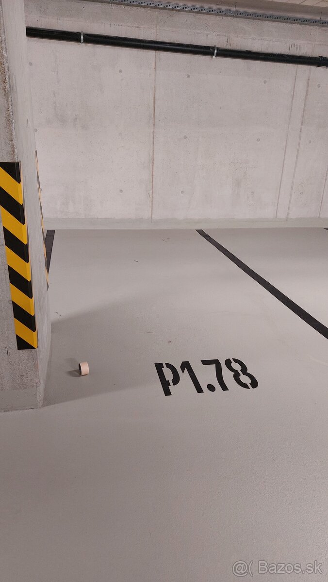 Zwirn - 2x vnútorné garážové státie - Páričkova ul. - 3