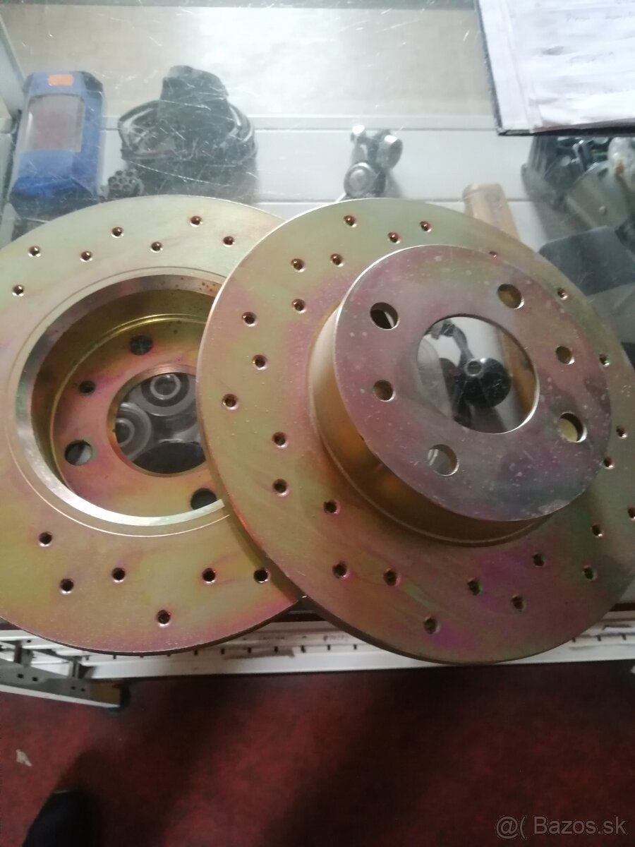Brembo přední brzdové kotouče Fiat - 3