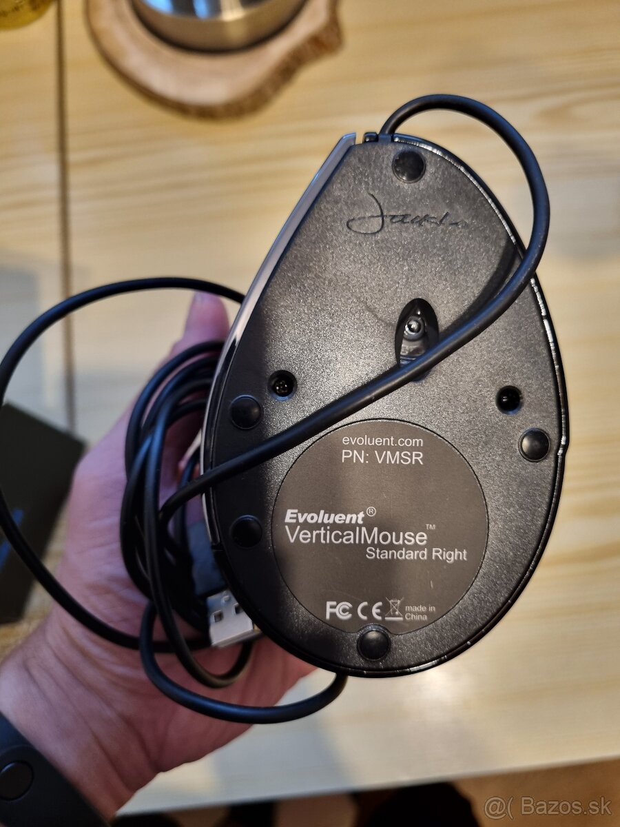 Predam ergonomicku myš Evoluent Vertical Mouse Standard - 3