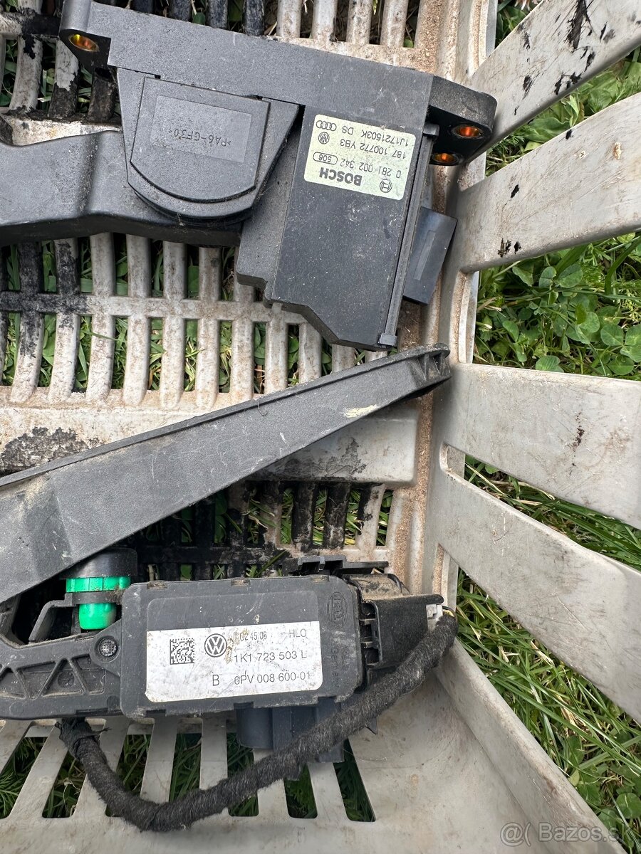 Plynovy pedal golf4 octavia 2 golf 5 jetta - 3