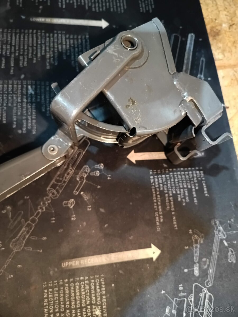 Plnička nábojových pásov pre UK59 - 3