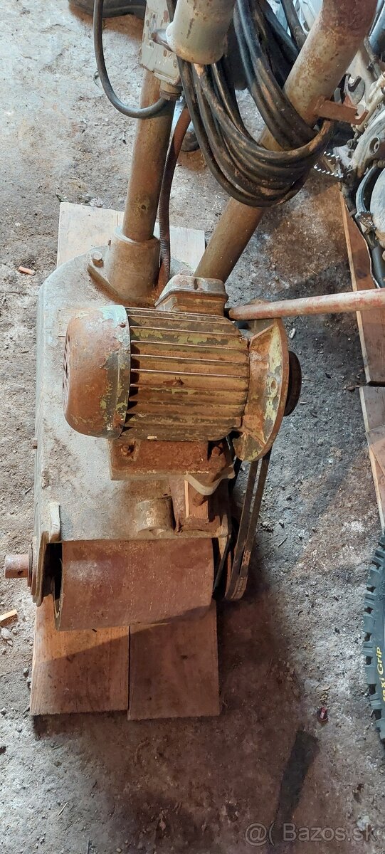 Brúska na parkety - 3