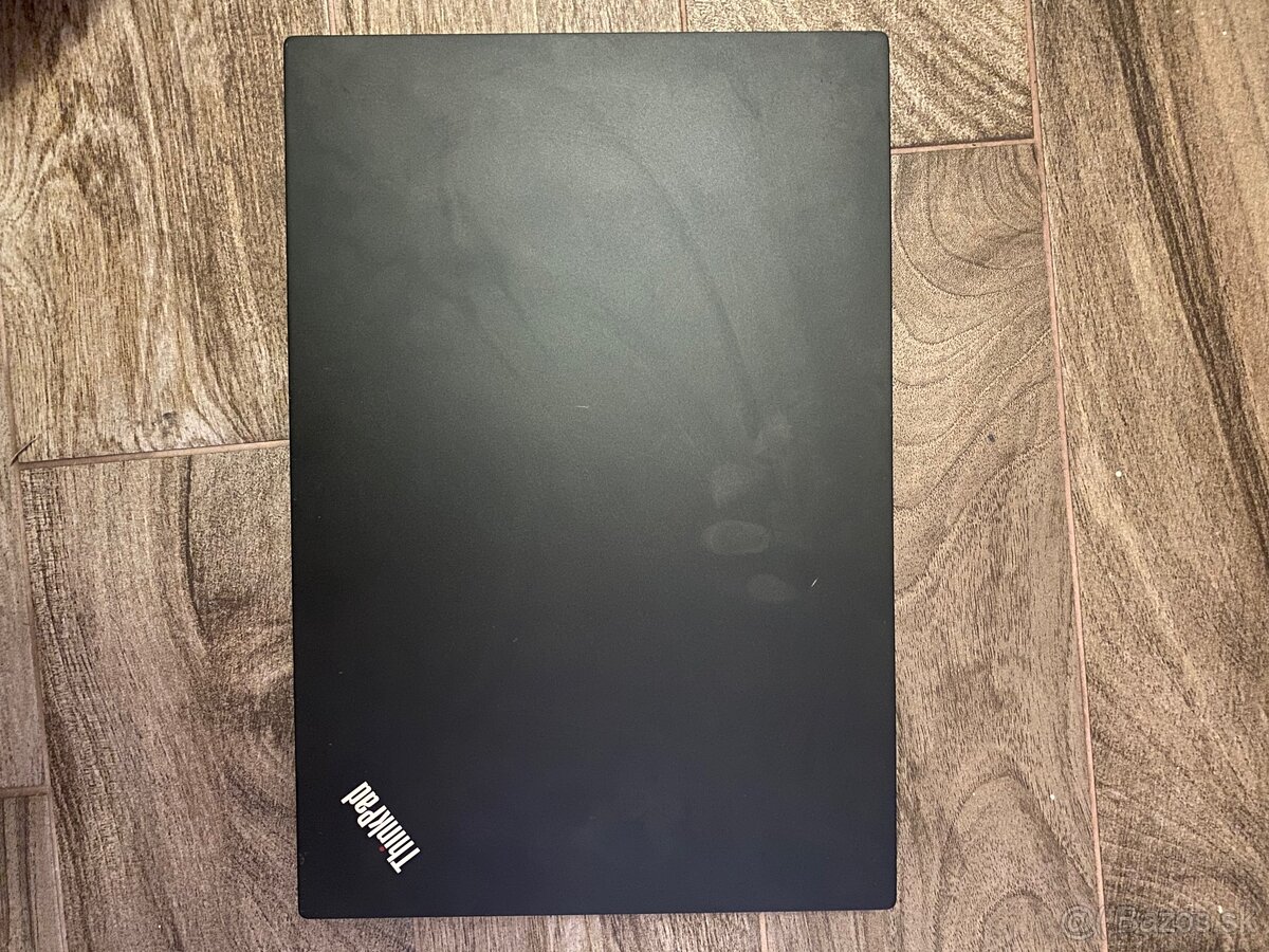 NT182p Notebook Lenovo ThinkPad E590 Black - 3