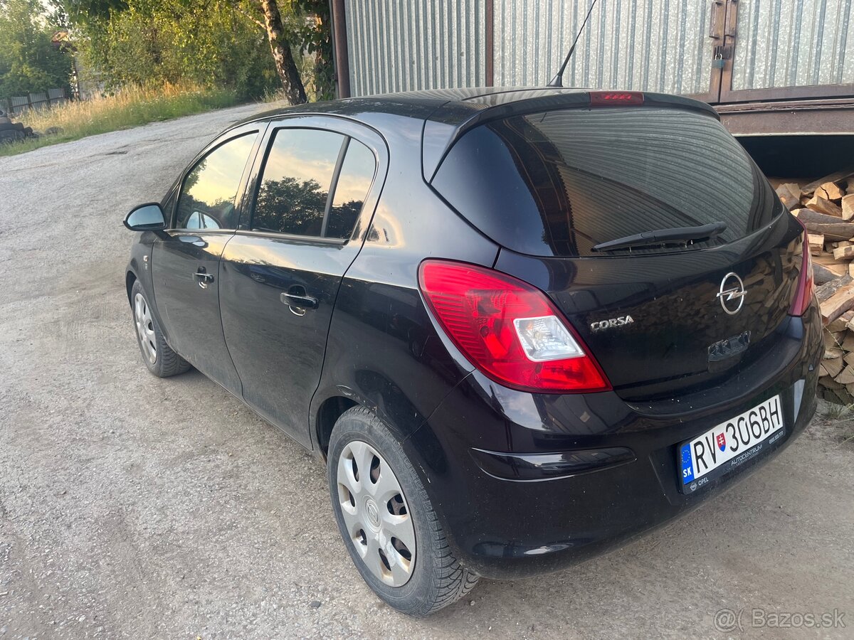 Opel CORsa - 3