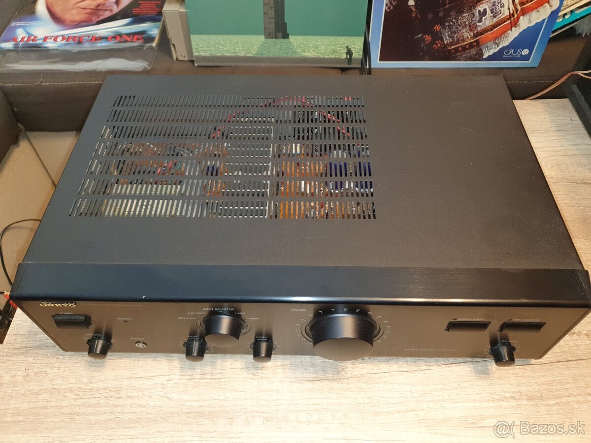 Onkyo A 8820 zosilňovač - 3