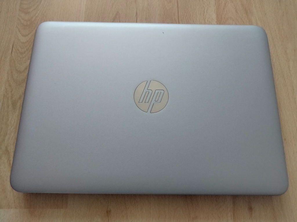 predám 12" HP elitebook 820 g3/ Intel core i5 /8gb ram /ssd - 3