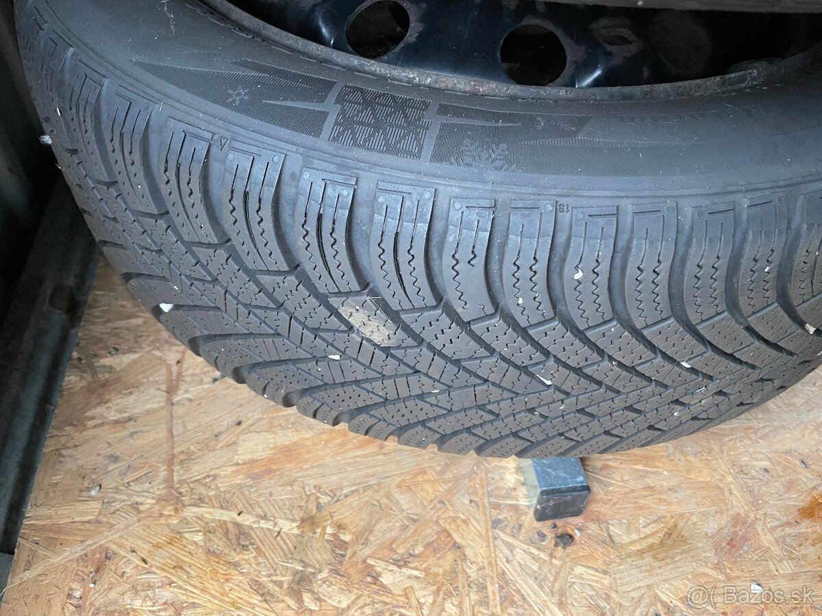 195/55 r15 zimné seat Ibiza + puklice - 3