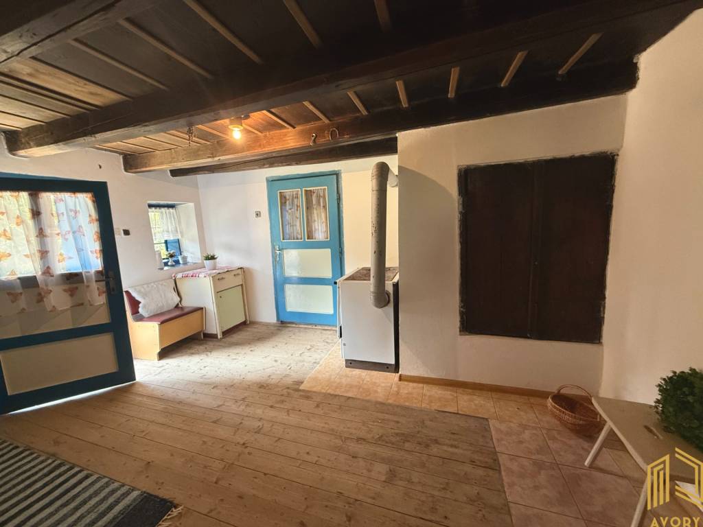 VIDIECKY DOMČEK NA MYJAVSKÝCH KOPANICIACH s POZEMkom 1072m2 - 3