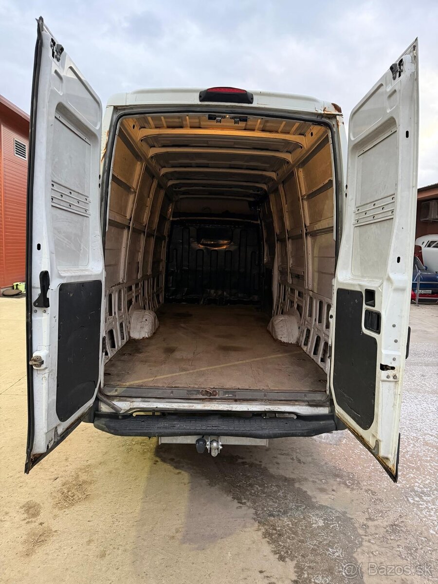 Iveco Daily 3.0 35S18 - 3